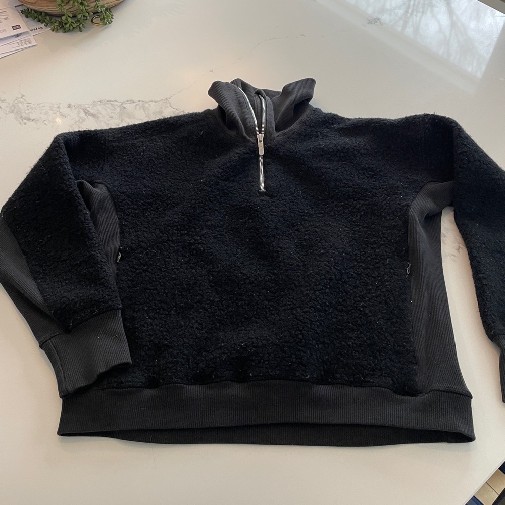 Lululemon fleece pullover